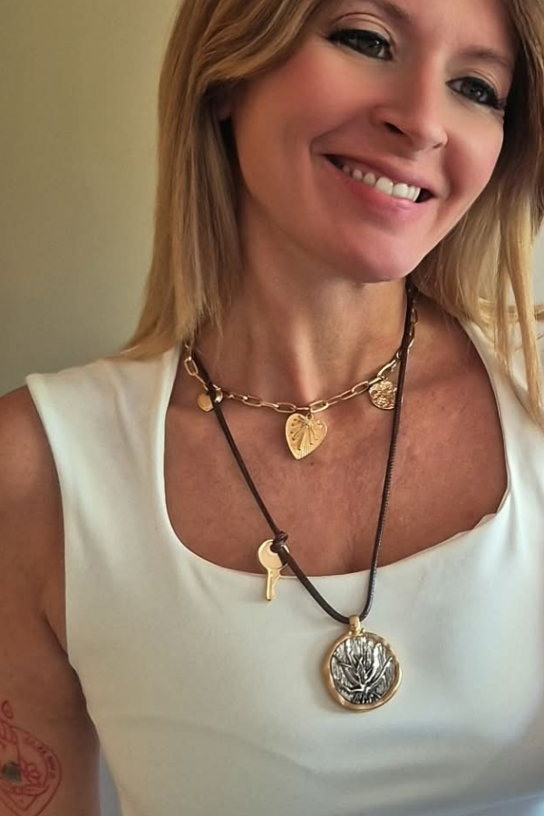 Collar Canela